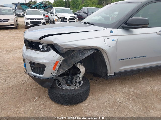 1C4RJYC60N8746377 Jeep Grand Cherokee