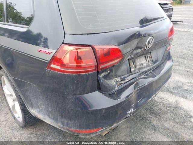 3VWC17AU5FM506365 Volkswagen 2015