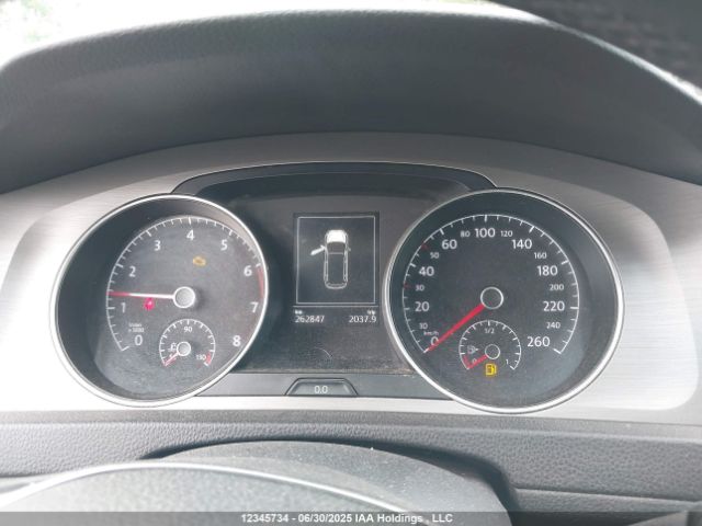 3VWC17AU5FM506365 Volkswagen 2015
