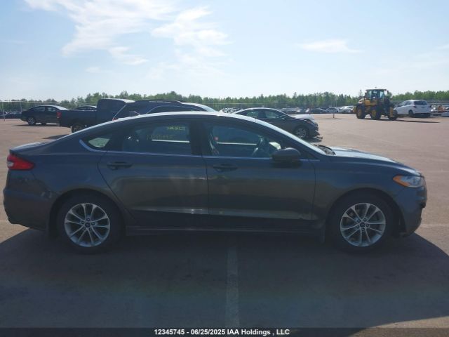 3FA6P0HD2KR122770 Ford Fusion
