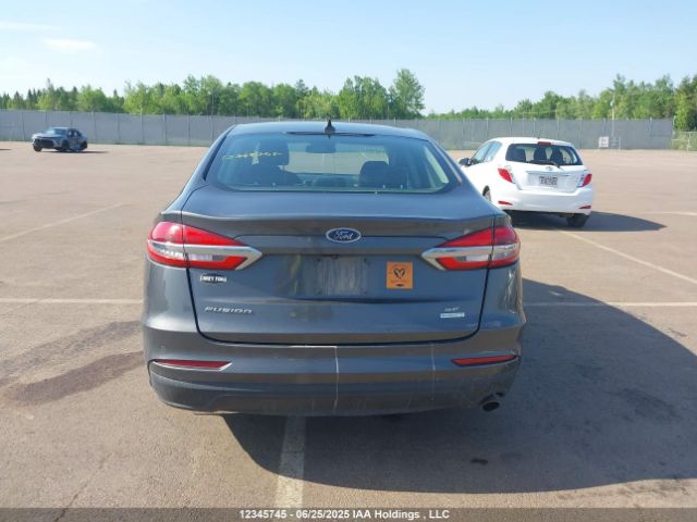 3FA6P0HD2KR122770 Ford Fusion