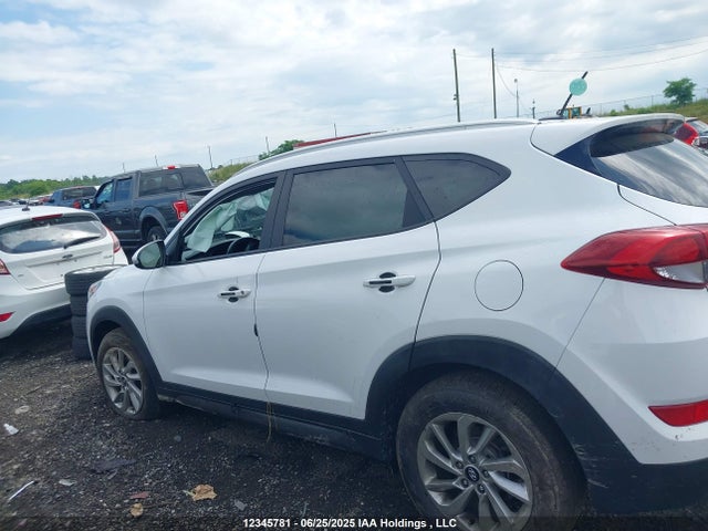 Hyundai 2016 2016 KM8J3CA44GU156071 Image 13