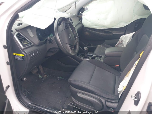 Hyundai 2016 2016 KM8J3CA44GU156071 Image 5