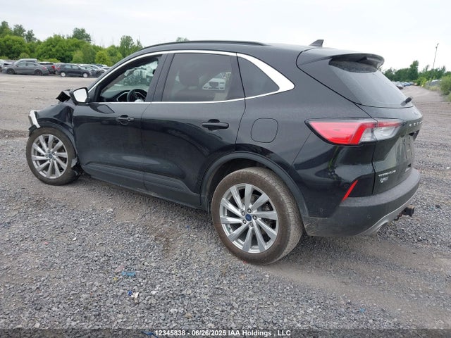 1FMCU9DZ0MUA60109 Ford hev/phev