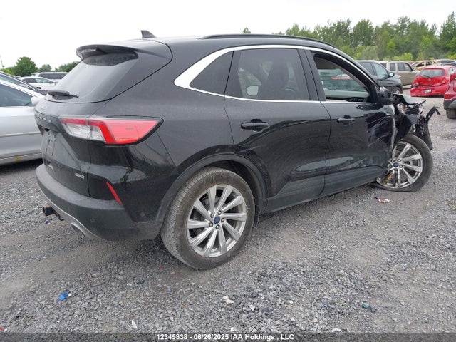 1FMCU9DZ0MUA60109 Ford hev/phev