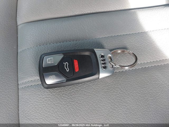 WA1CNAFYXJ2038823 Audi Q5