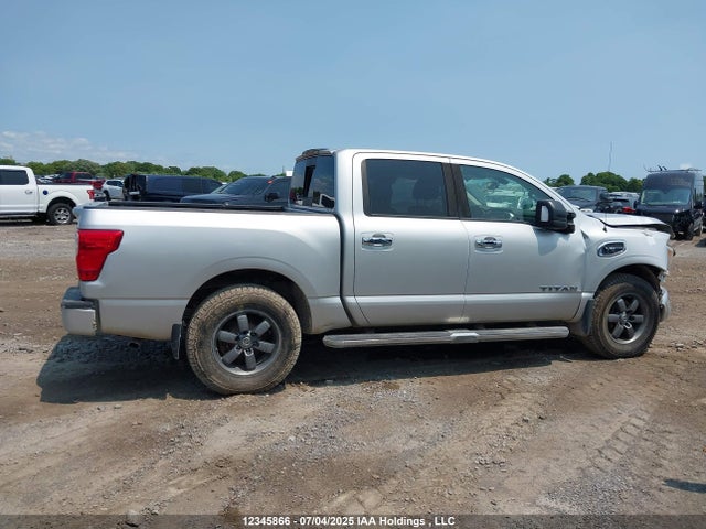1N6AA1E58HN512810 Nissan Titan