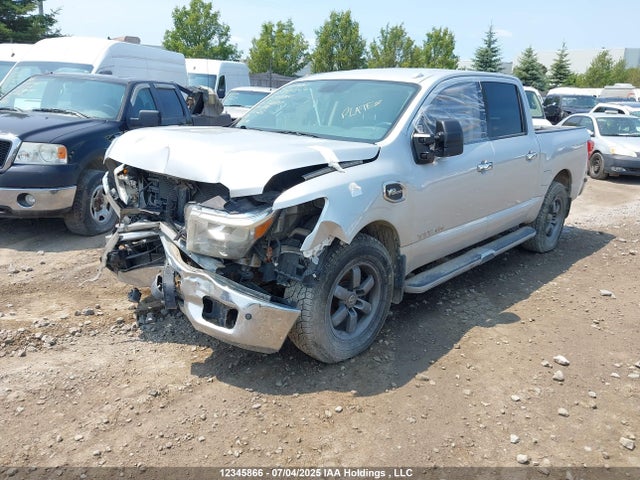 1N6AA1E58HN512810 Nissan Titan