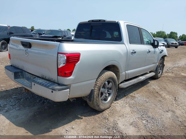 1N6AA1E58HN512810 Nissan Titan