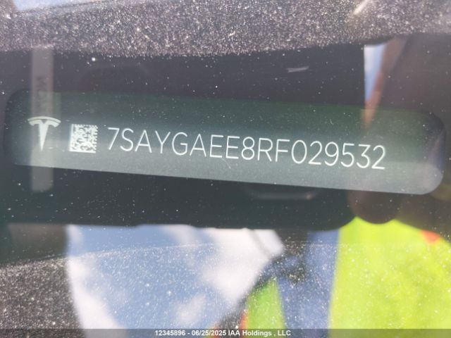 7SAYGAEE8RF029532 Tesla Model Y