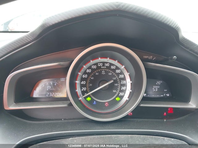 3MZBM1U79FM209346 Mazda pe