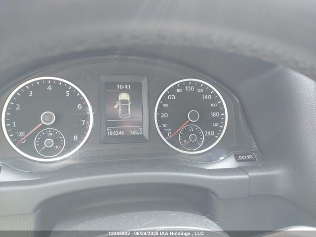 WVGJV7AX7FW043536 Volkswagen 2015
