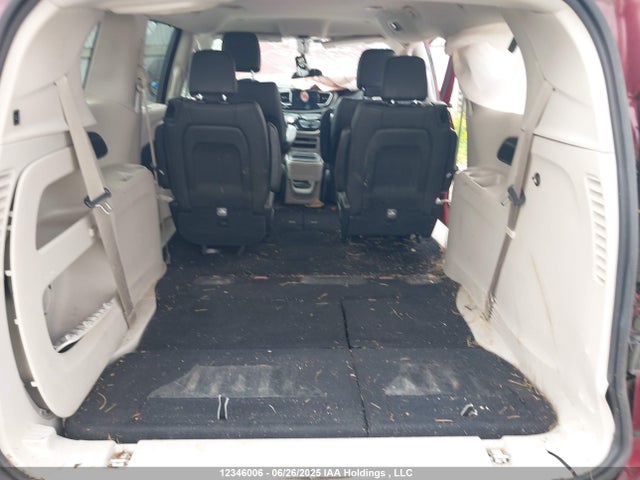 2C4RC1BG2HR561378 Chrysler Pacifica