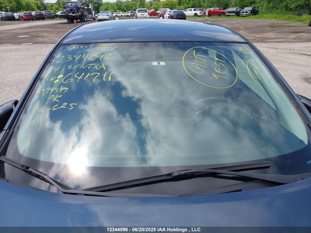 3N1AB7AP3EL641711 Nissan Sentra