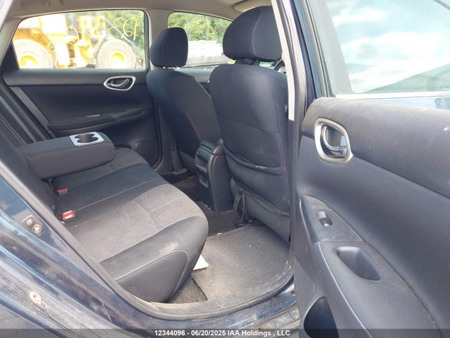 3N1AB7AP3EL641711 Nissan Sentra