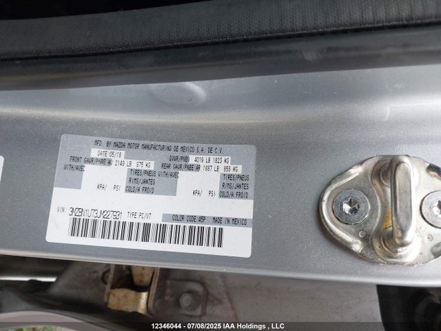 3MZBN1U73JM227931 Mazda pe