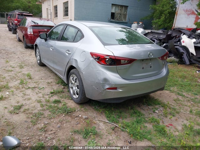 3MZBN1U73JM227931 Mazda pe