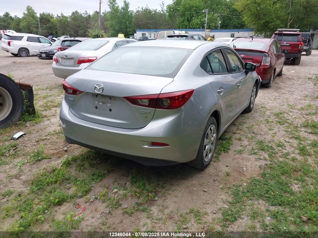 3MZBN1U73JM227931 Mazda pe