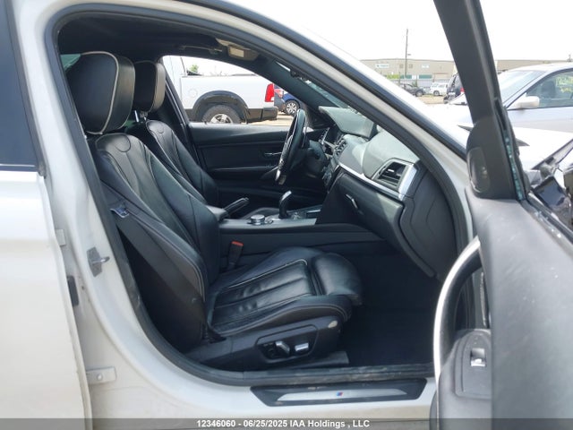WBA8B7C56HK858289 BMW 2017