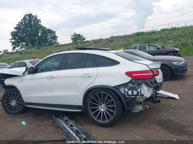 4JGED6EB5JA120892 Mercedes-Benz m276