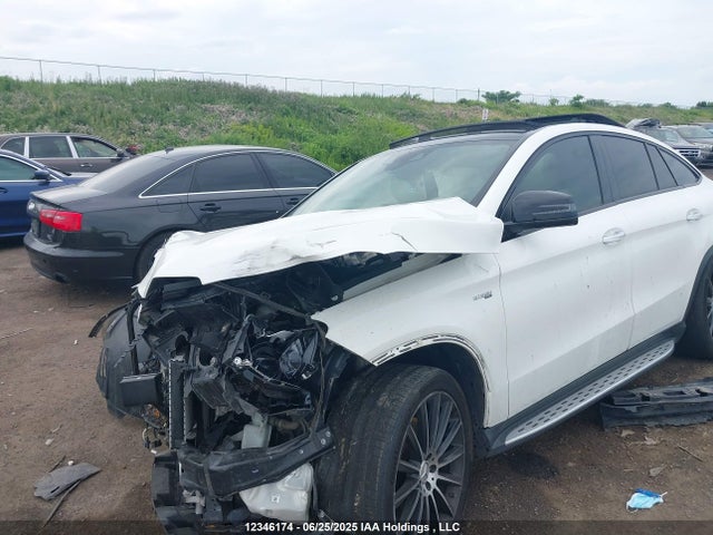 4JGED6EB5JA120892 Mercedes-Benz m276