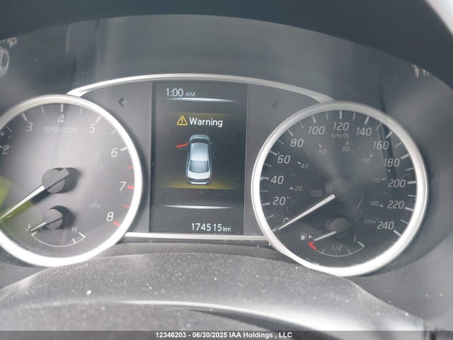 3N1AB7AP6HY316252 Nissan 2017