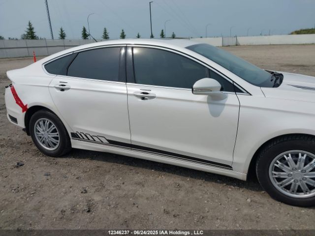 3FA6P0T9XFR270822 Ford Fusion