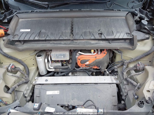 7SAYGDEE9NF385015 Tesla 2022