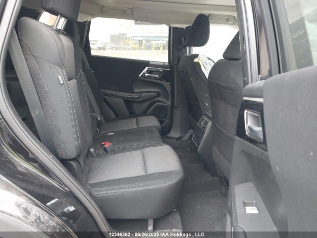 Mitsubishi Outlander 2024 JA4J4VA82RZ613671 Image 8