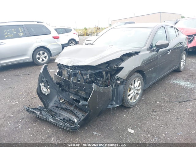 3MZBM1V72FM155323 Mazda pe