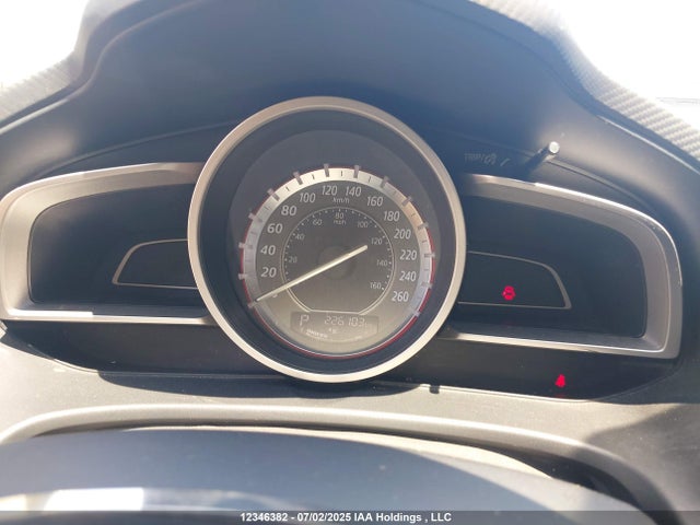 JM1BM1K71E1100722 Mazda pe