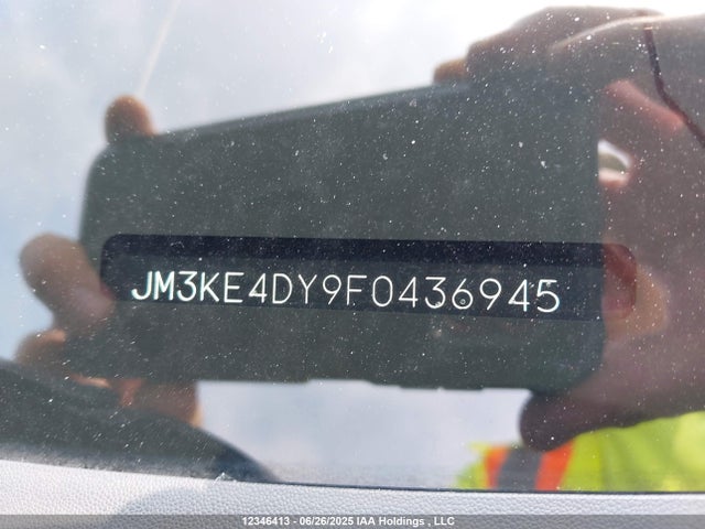 JM3KE4DY9F0436945 Mazda py