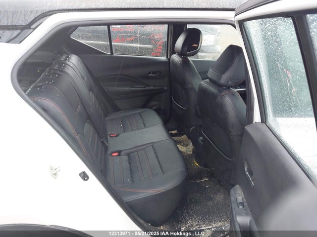 3N1CP5CU2KL557313 Nissan 2019