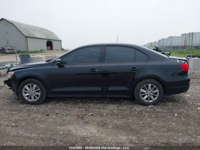 3VWBK7AJ1EM356588 Volkswagen Jetta