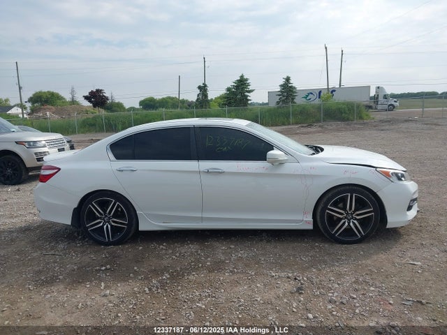 1HGCR2F53GA808852 Honda k24w1