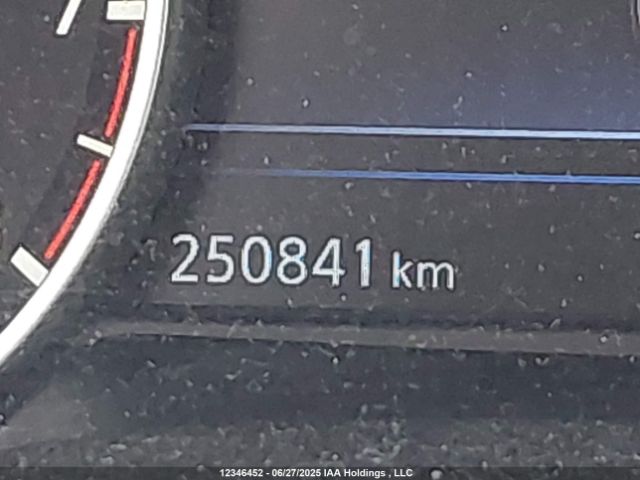 1N4AA6AP4GC380569 Nissan 2016