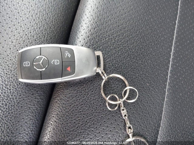 W1KWF8EB0LR600704 Mercedes-Benz m264