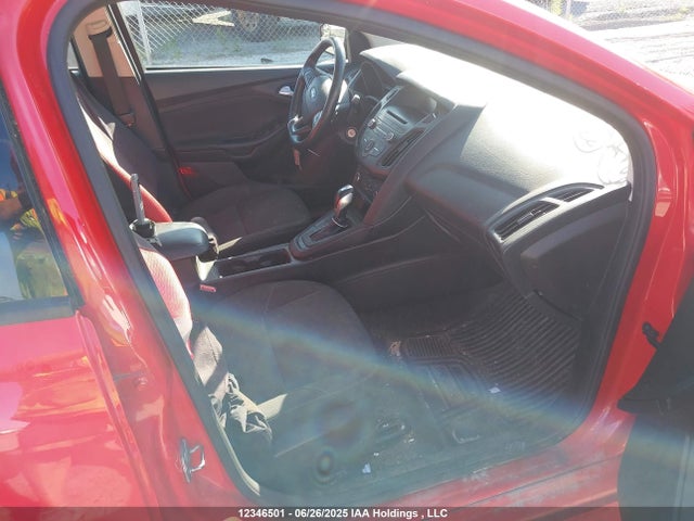 Ford FOCUS SE 2015 1FADP3F20FL371101 Image 5