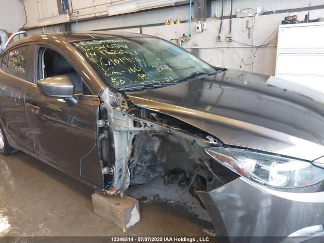 3MZBM1V70EM101906 Mazda pe