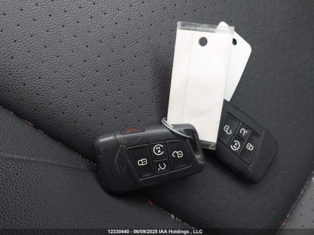 3VWE57BU5MM076765 Volkswagen tsi