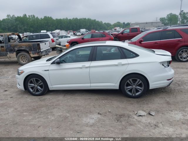 3VWE57BU5MM076765 Volkswagen tsi