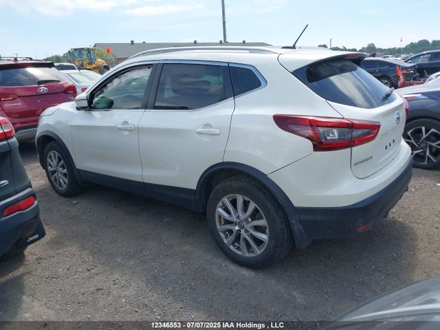JN1BJ1BW1MW435676 Nissan ROGUE SPORT