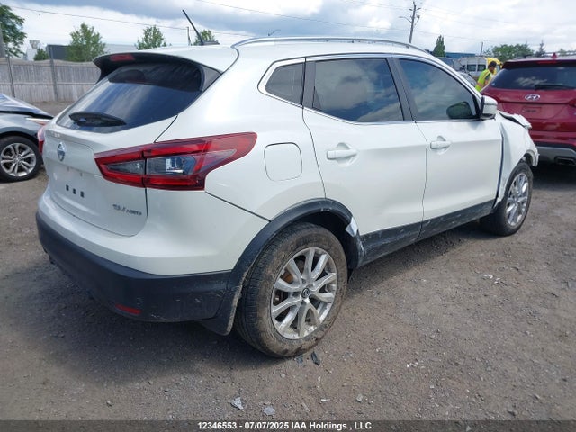 JN1BJ1BW1MW435676 Nissan ROGUE SPORT