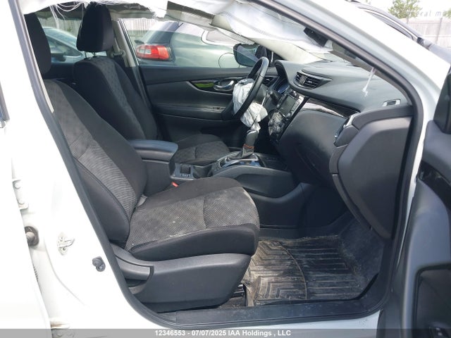 JN1BJ1BW1MW435676 Nissan ROGUE SPORT