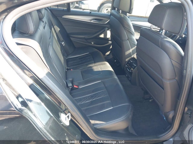 WBAJE7C54KWD55095 BMW 540I