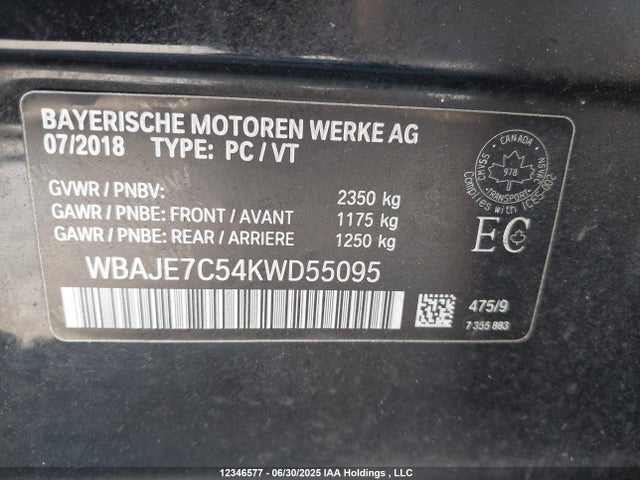 WBAJE7C54KWD55095 BMW 540I