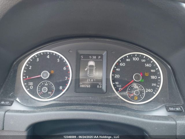 WVGJV3AX8EW605967 Volkswagen 2014