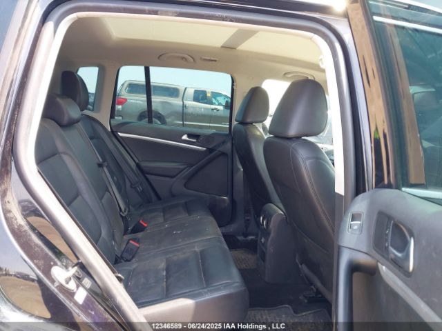 WVGJV3AX8EW605967 Volkswagen 2014