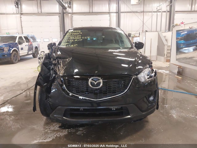 JM3KE4DY9F0464034 Mazda py