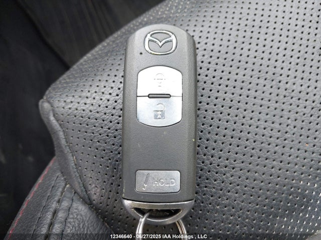 JM3KE4DY1G0625638 Mazda py